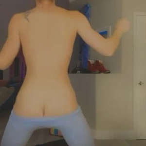 Video by nakedbarbiedoll published on April 16,2023 01:02:00 - BestThots