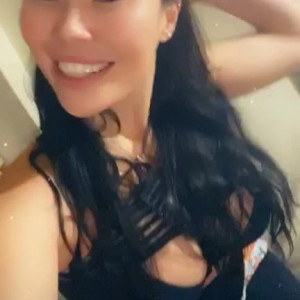 Video by londonkeyes published on March 23,2023 01:48:00 - BestThots