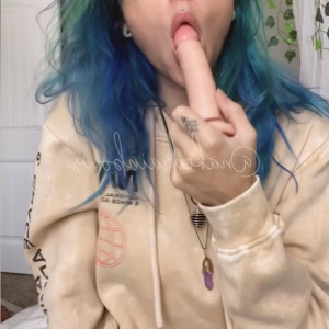 Video by inbedwithbambi published on June 22,2023 09:31:00 - BestThots