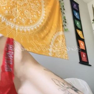 Video by inbedwithbambi published on April 22,2023 21:15:00 - BestThots