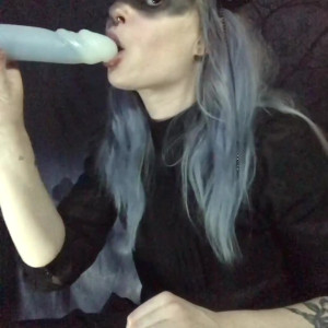 Video by graveyardfeet published on July 13,2023 18:50:00 - BestThots