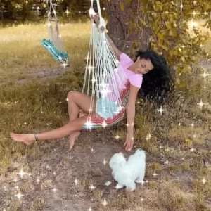 Video by hellengoddess published on April 21,2023 06:47:00 - BestThots