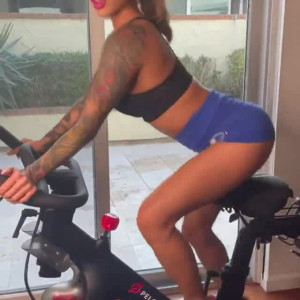 Video by kiaramoontv published on August 23,2023 20:34:09 - BestThots