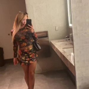 Video by kiaramoontv published on August 23,2023 20:33:15 - BestThots