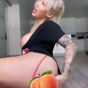 Video by kiaramoontv published on April 1,2023 04:18:00 - BestThots