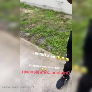 Video by fanbus published on March 26,2023 00:54:00 - BestThots
