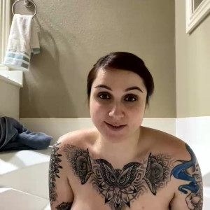 Video by scarlettpython1 published on May 5,2023 11:45:00 - BestThots