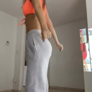 adinamusta #5366091