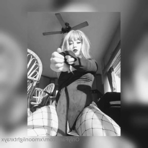 Video by xmoonlightxrayx published on June 15,2023 22:09:00 - BestThots