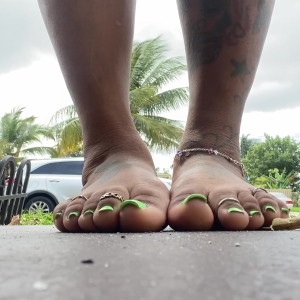 Video by bfootsies published on July 15,2023 07:04:00 - BestThots
