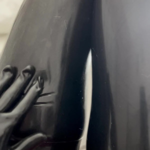 Video by latexnchill published on August 23,2023 21:18:52 - BestThots