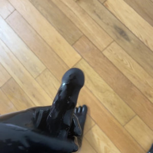 Video by latexnchill published on April 26,2023 05:46:00 - BestThots