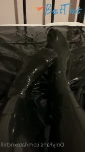 Video by latexnchill published on January 21,2025 05:01:45 - BestThots