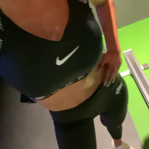 Video by ladyelectradominatrix published on July 2,2023 05:18:00 - BestThots