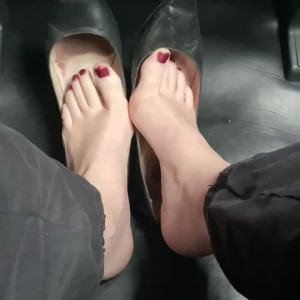 Video by missjackies_feet published on April 1,2023 21:05:00 - BestThots