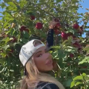 Video by awesomeantjay published on May 5,2023 09:37:00 - BestThots