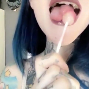 riae_ #5794707