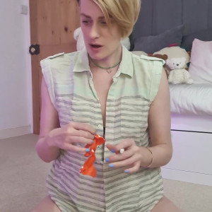 Video by belle-lou published on April 9,2023 20:10:00 - BestThots