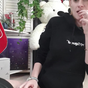 Video by belle-lou published on May 24,2023 18:29:00 - BestThots