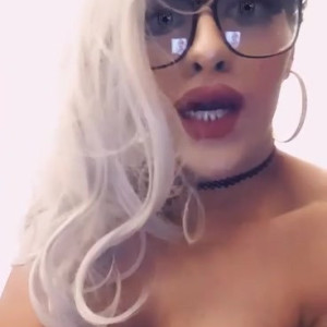 mikahdoll #3973752