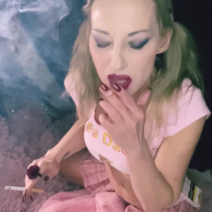 Video by smokingqueenalina published on August 16,2023 00:27:00 - BestThots