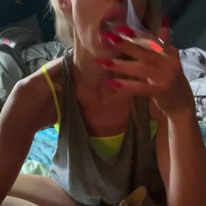 Video by smokingqueenalina published on August 16,2023 01:58:18 - BestThots