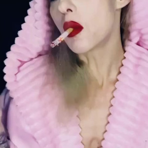 Video by smokingqueenalina published on August 16,2023 02:17:45 - BestThots