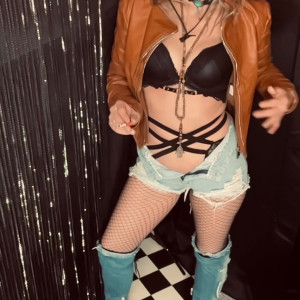 Video by smokingqueenalina published on August 16,2023 03:05:08 - BestThots