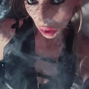 Video by smokingqueenalina published on August 16,2023 04:38:19 - BestThots