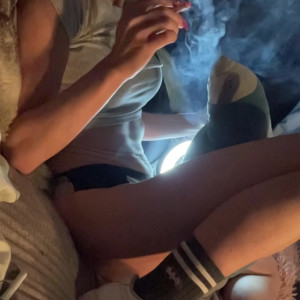 Video by smokingqueenalina published on August 16,2023 04:09:29 - BestThots
