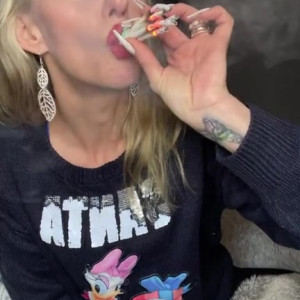 Video by smokingqueenalina published on August 16,2023 04:46:23 - BestThots