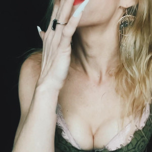 Video by smokingqueenalina published on August 16,2023 04:13:29 - BestThots