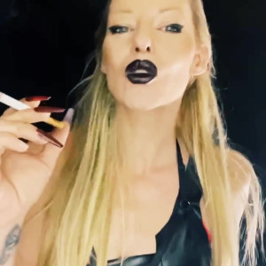 Video by smokingqueenalina published on August 16,2023 03:45:23 - BestThots