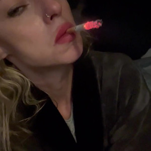 Video by smokingqueenalina published on August 16,2023 05:27:21 - BestThots