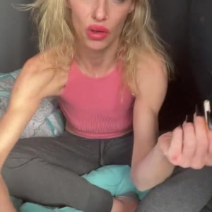 Video by smokingqueenalina published on August 16,2023 05:07:20 - BestThots
