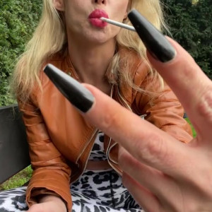 Video by smokingqueenalina published on August 16,2023 04:55:13 - BestThots