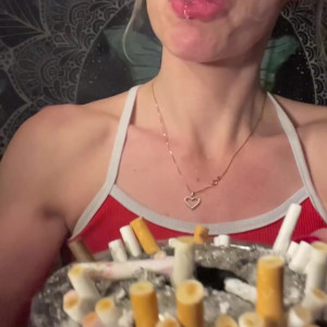 smokingqueenalina #3202013