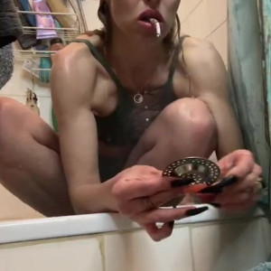 smokingqueenalina #3202233