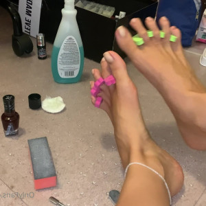 Video by amberskyetoesies published on March 10,2023 19:03:00 - BestThots