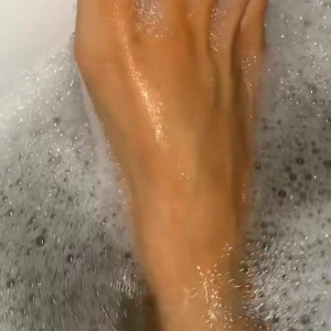 Video by amberskyetoesies published on June 27,2023 00:52:00 - BestThots