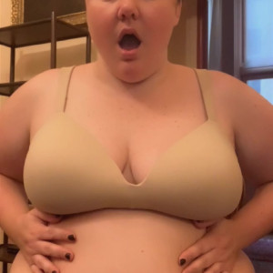 Video by nikkimaialina published on July 4,2023 17:13:00 - BestThots