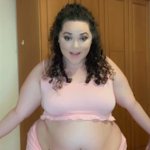 Video by nikkimaialina published on April 8,2023 22:19:00 - BestThots