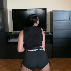 Video by skyelikesitrough published on March 21,2023 04:58:00 - BestThots