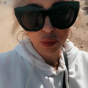 Video by surrendersubmit published on May 17,2023 05:52:00 - BestThots