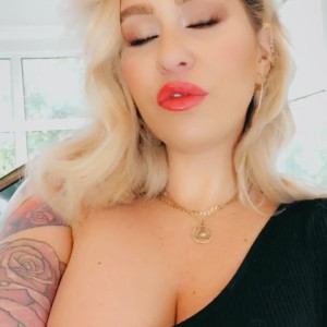 Video by surrendersubmit published on May 31,2023 20:10:00 - BestThots