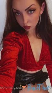 mistressglamorous #9708043