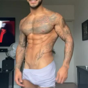 Video by kingsizedicks published on June 26,2023 06:54:00 - BestThots