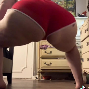 Video by fatmilkymommafree published on August 24,2023 02:23:14 - BestThots