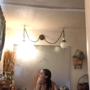 Video by norah23694 published on April 10,2023 04:56:00 - BestThots