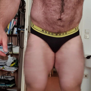Video by hairy_musclebear published on March 26,2023 01:22:00 - BestThots